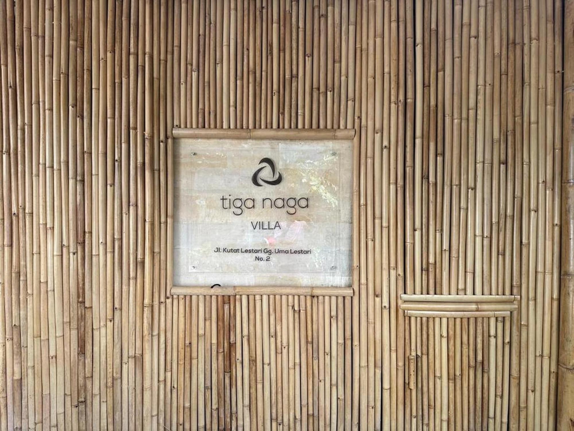 Tiga Naga Villa Denpasar Exterior foto